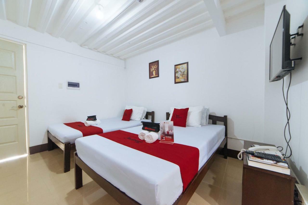 Reddoorz Near Davao Medical School Foundation Hotel Exterior photo